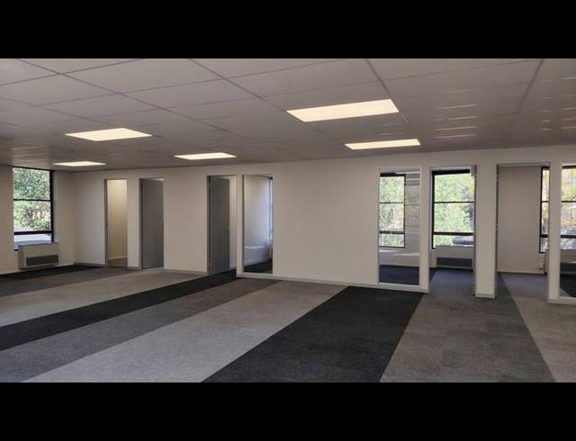 BUSINESS PROPERTY TO RENT IN ROSEBANK